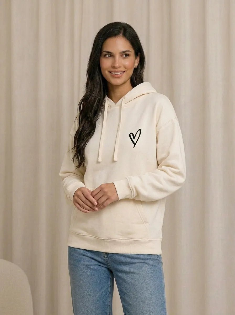 Casaco Feminino Moletom Coração com Capuz e Bolso – Casaco Feminino Moletom Coração com Capuz e Bolso | Use Virela