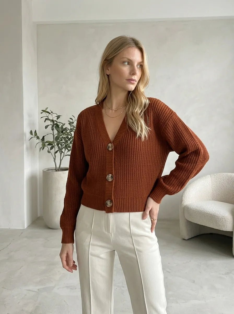 Casaco Feminino Tricot Sofisticado com Botões – Casaco Feminino Tricot Sofisticado com Botões | Use Virela