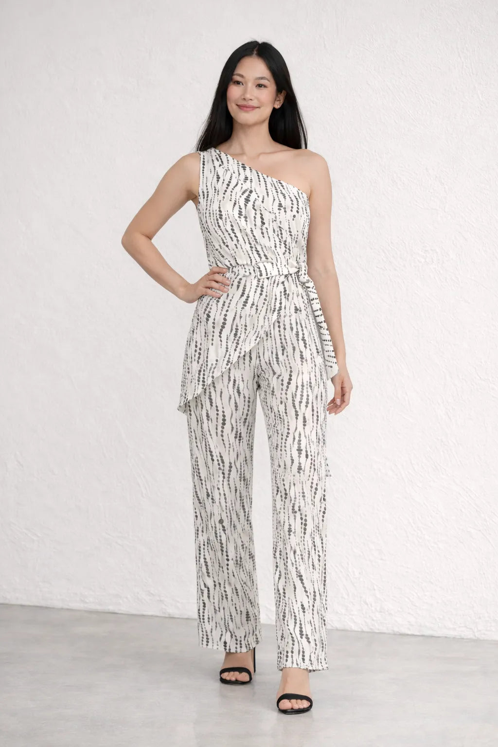 Macacão Pantalona Acimetrico Elegante Feminino – Macacão | Use Virela