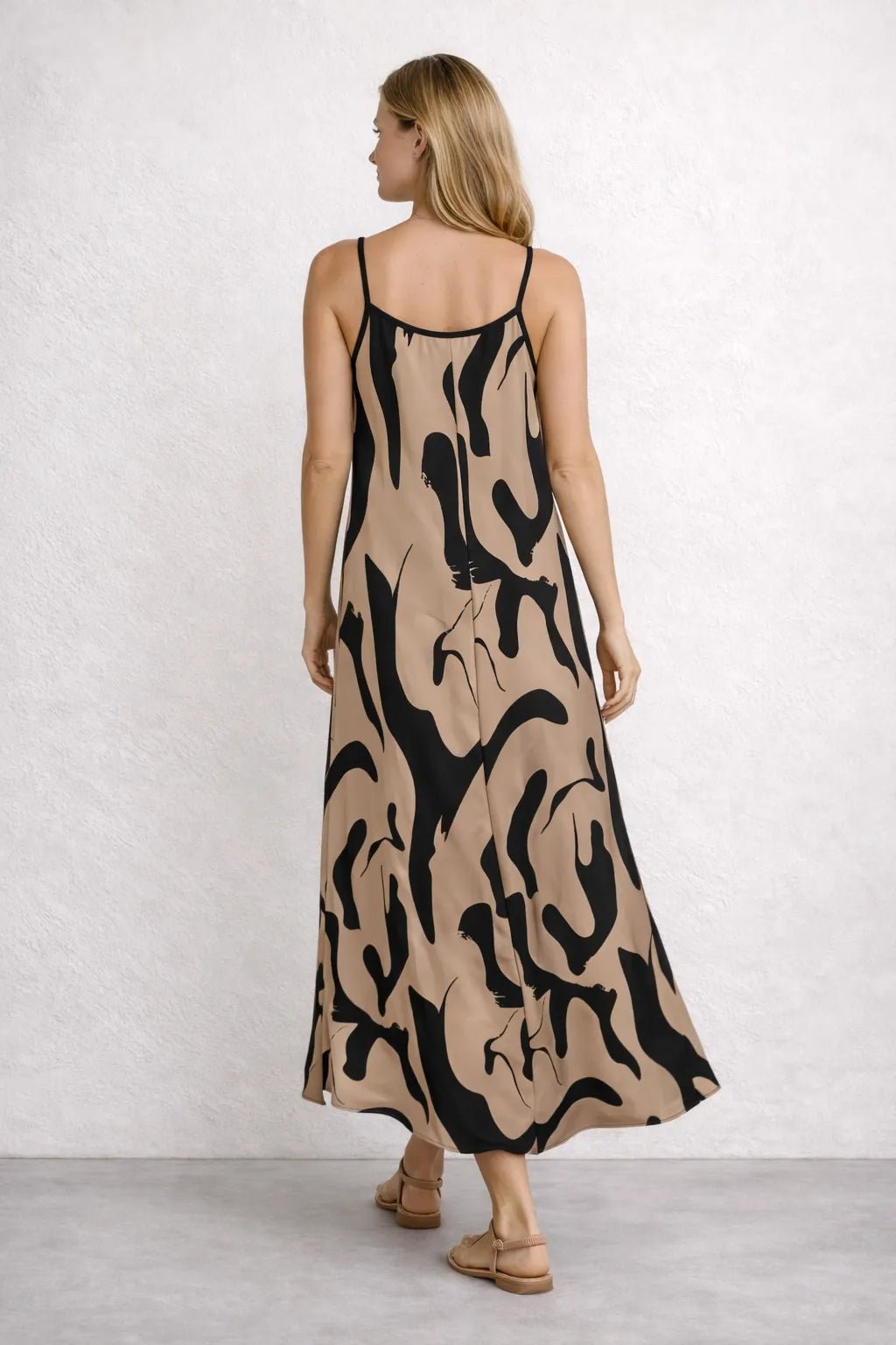 Vestido Longo Geométrico Elegante – Vestidos / Vestido Longo | Use Virela